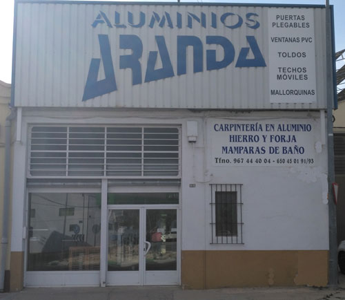 Fachada Aluminios Aranda S.L.